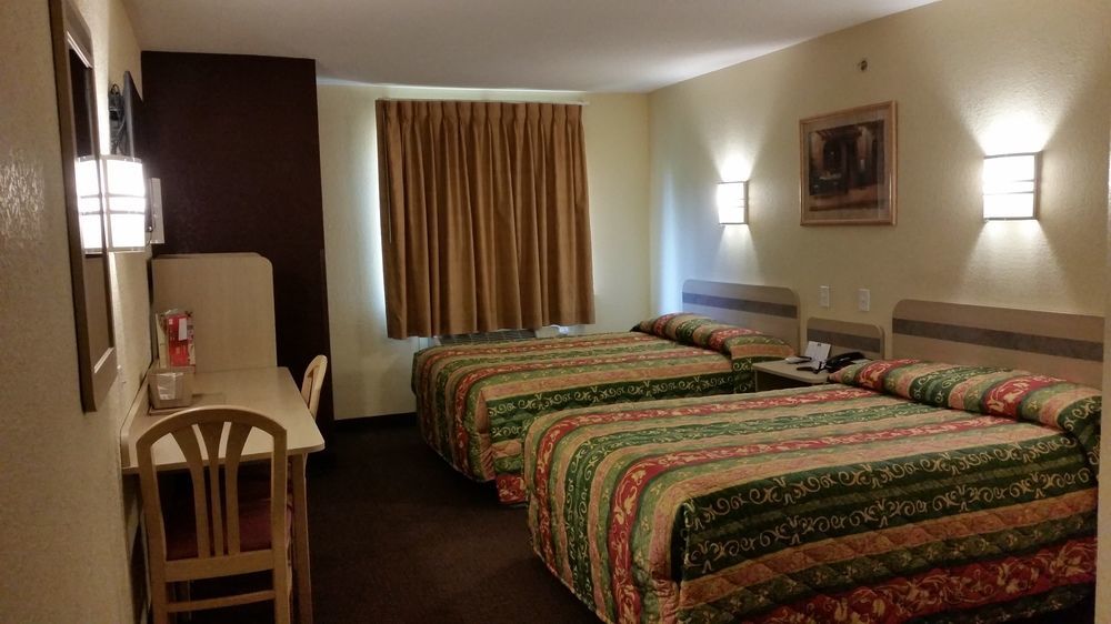 Motel 6 Humble, Tx - Houston International Airport Kültér fotó